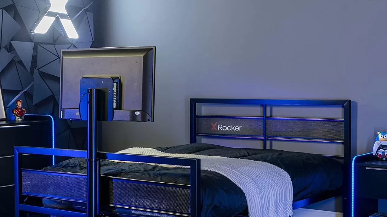 New Japanese Gaming Bed Proves Humanity Has Peaked Japan Insides