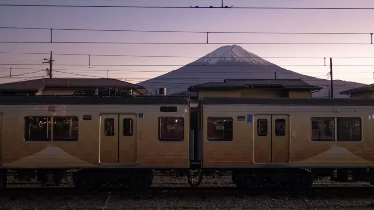 How to Go From Tokyo to Osaka on Shinkansen Bullet Train