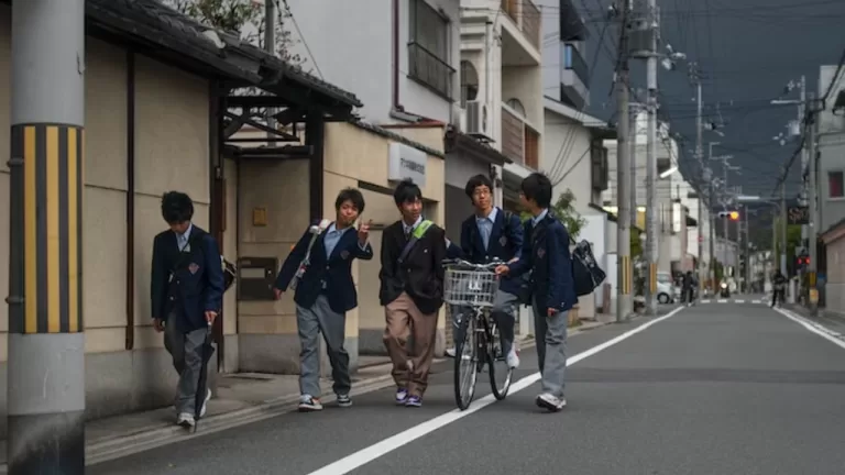 9 Unbelievable Japanese School Rules That Actually Exist