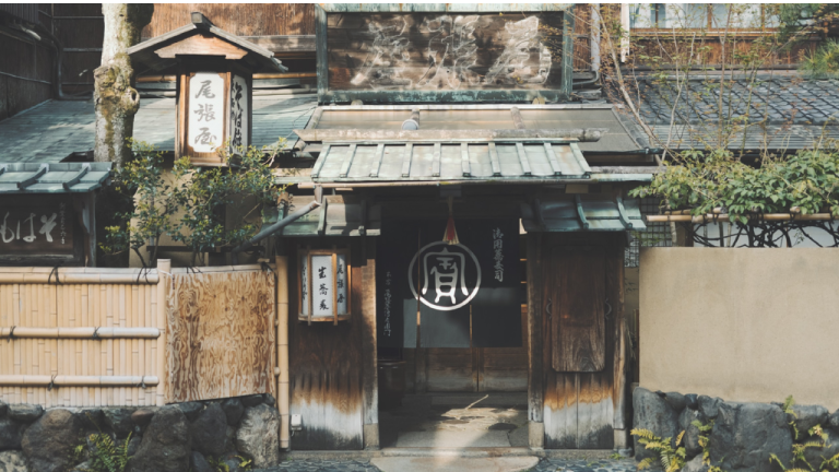 10 Most Historic Restaurants in Japan That Opened Centuries Ago