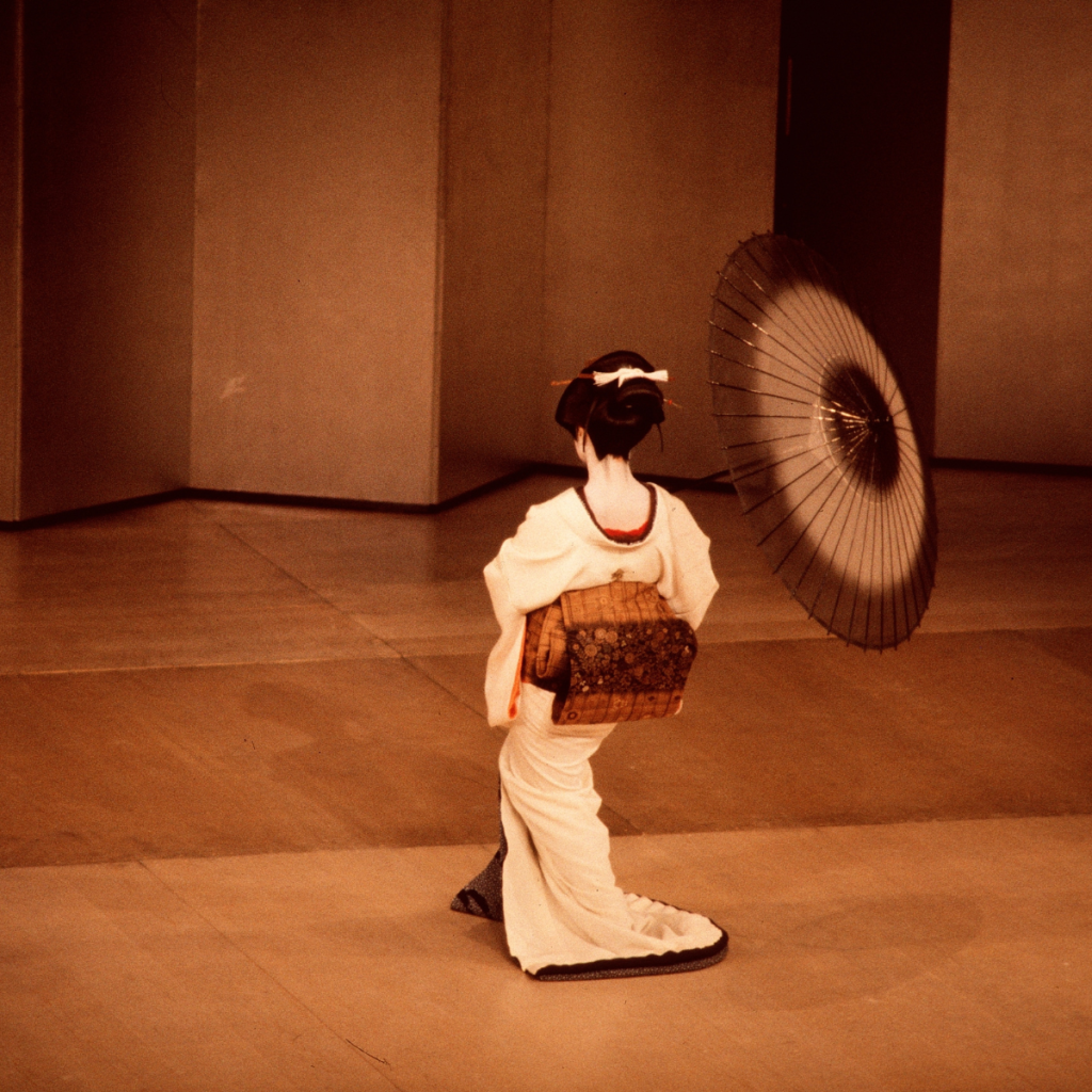 Geisha performance