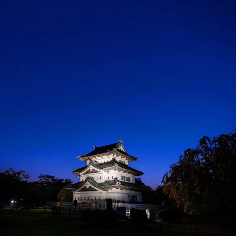 Hirosaki Castle: A Fortress Steeped in History