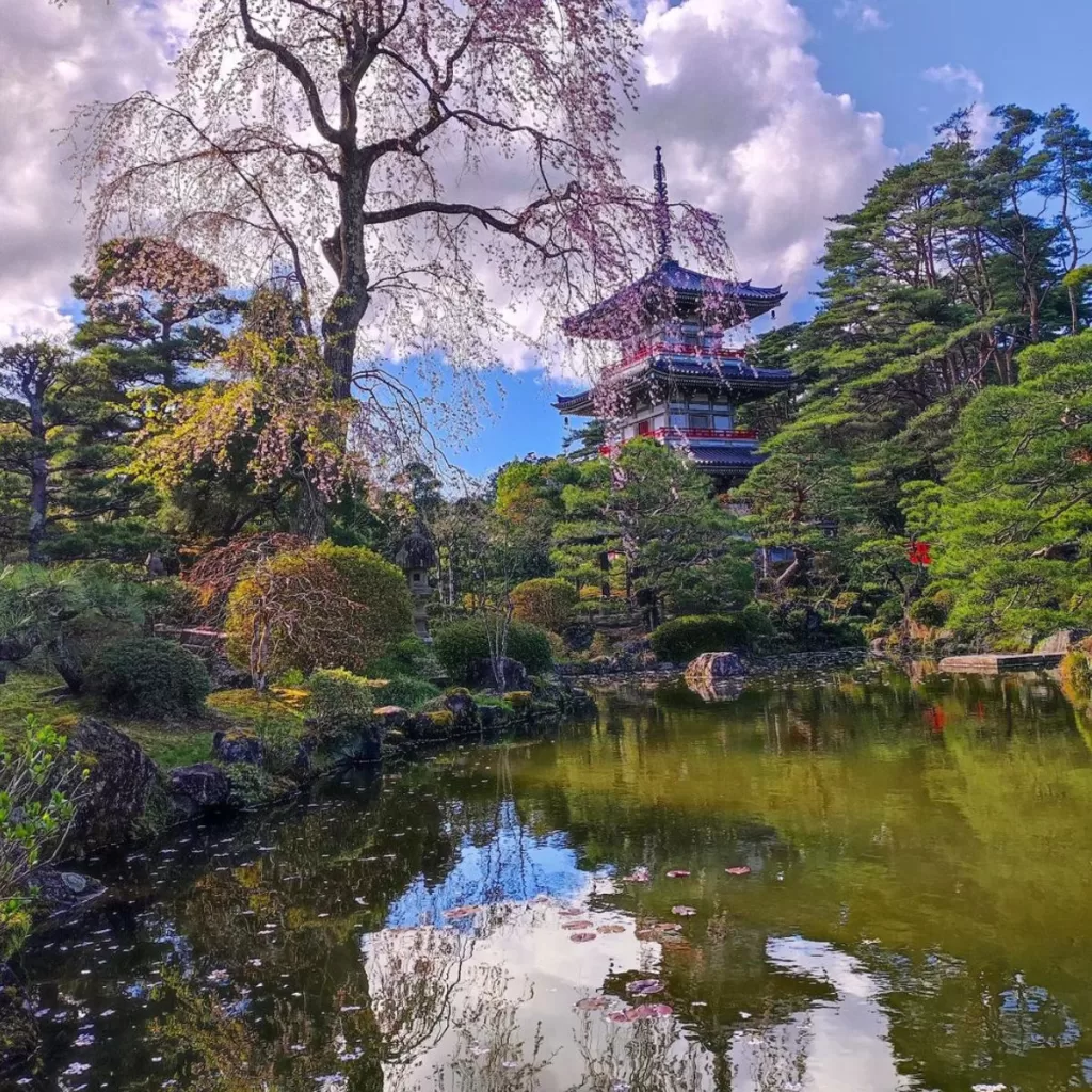 Rinno-ji Temple