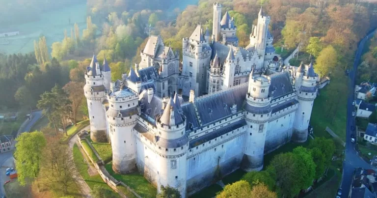 13 Most Visited Castles In The World