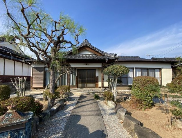 Affordable Traditional Japanese Home in the Countryside for $50k